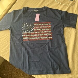 Kids USA and country flag shirt.